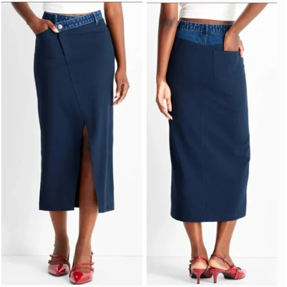 Future Collective Two Tone Criss Cross Skirt Navy Sz Large NWT